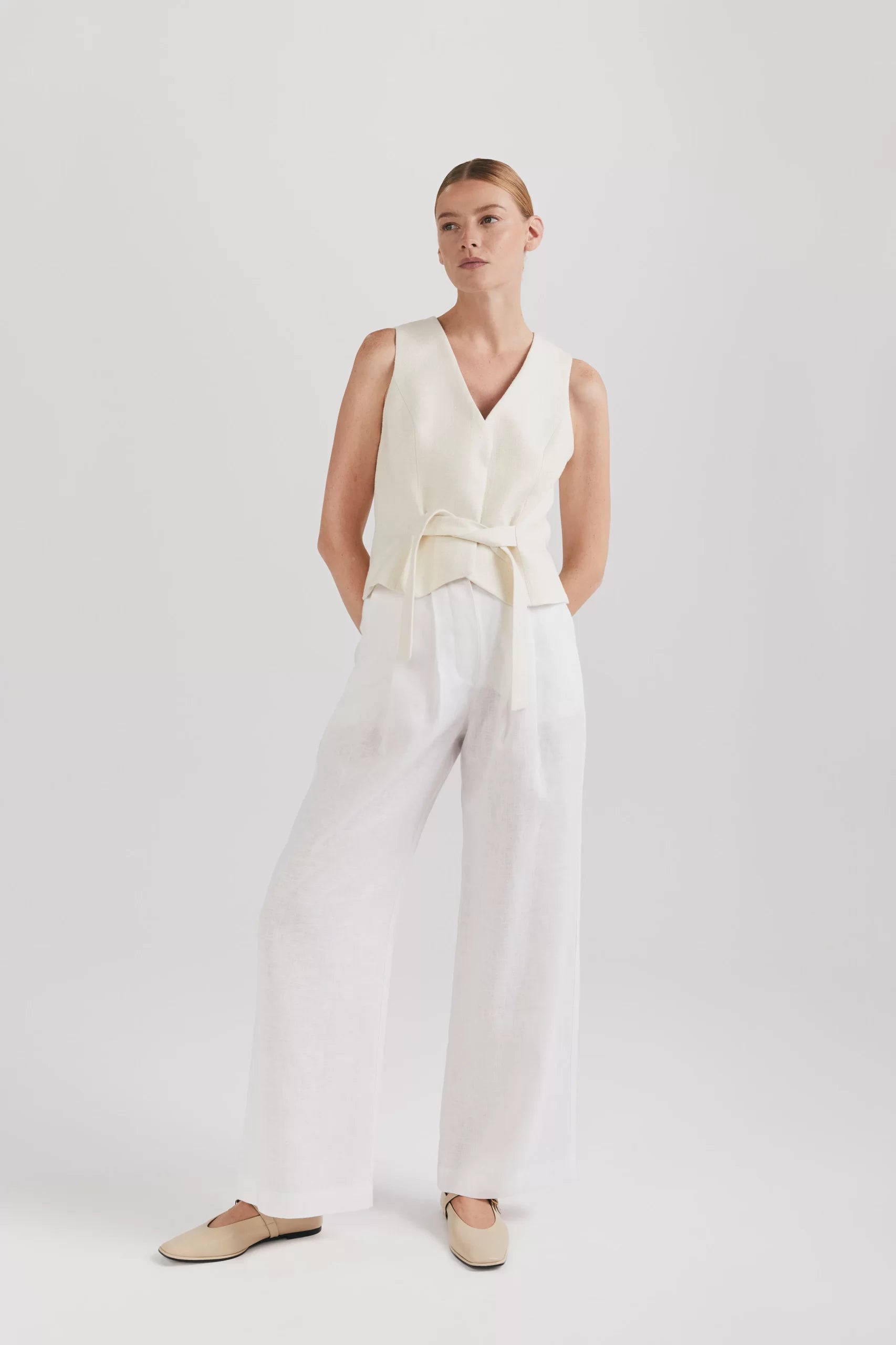 Ipanomi-AW23-product-61-scaled_0da227de-bb66-4071-849f-7c22fde65684.jpg Elegant, wide, white linen trousers - Image 1