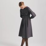 Elegant organic cotton dress, below the knee, gray