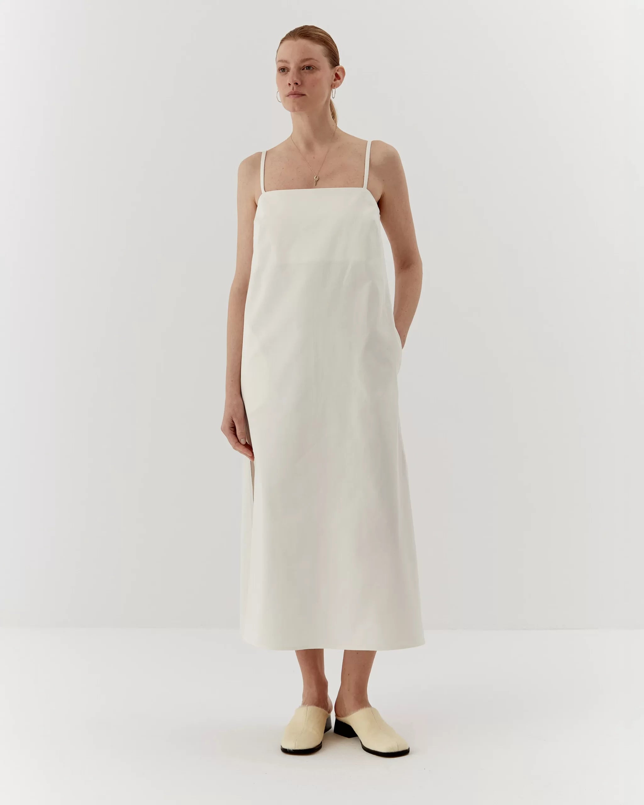 Ipanomi23566-scaled-1.jpg Elegant cotton twill dress, long, white - Image 1