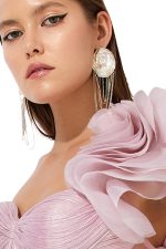 Gold Shell Earrings - Image 5