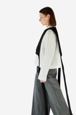 Collar-vest in organic cotton poplin, black - Image 4