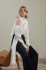Aura Blouse Beige - Image 2
