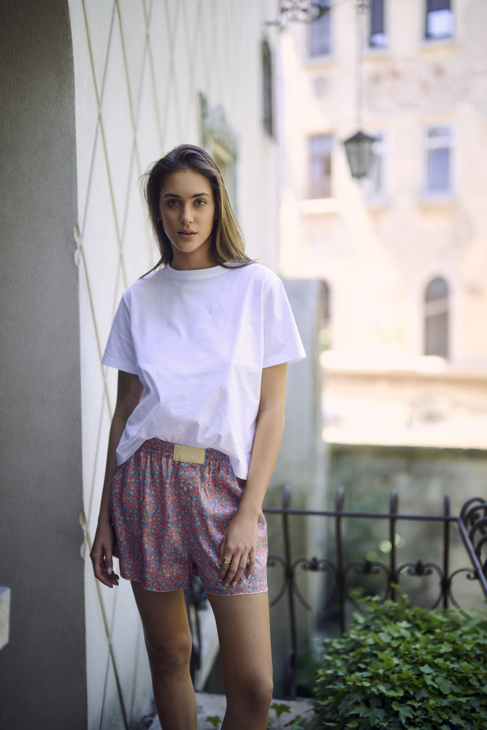 9016_DSC3889-scaled-1.jpg FLOWERS SHORTS - Image 1