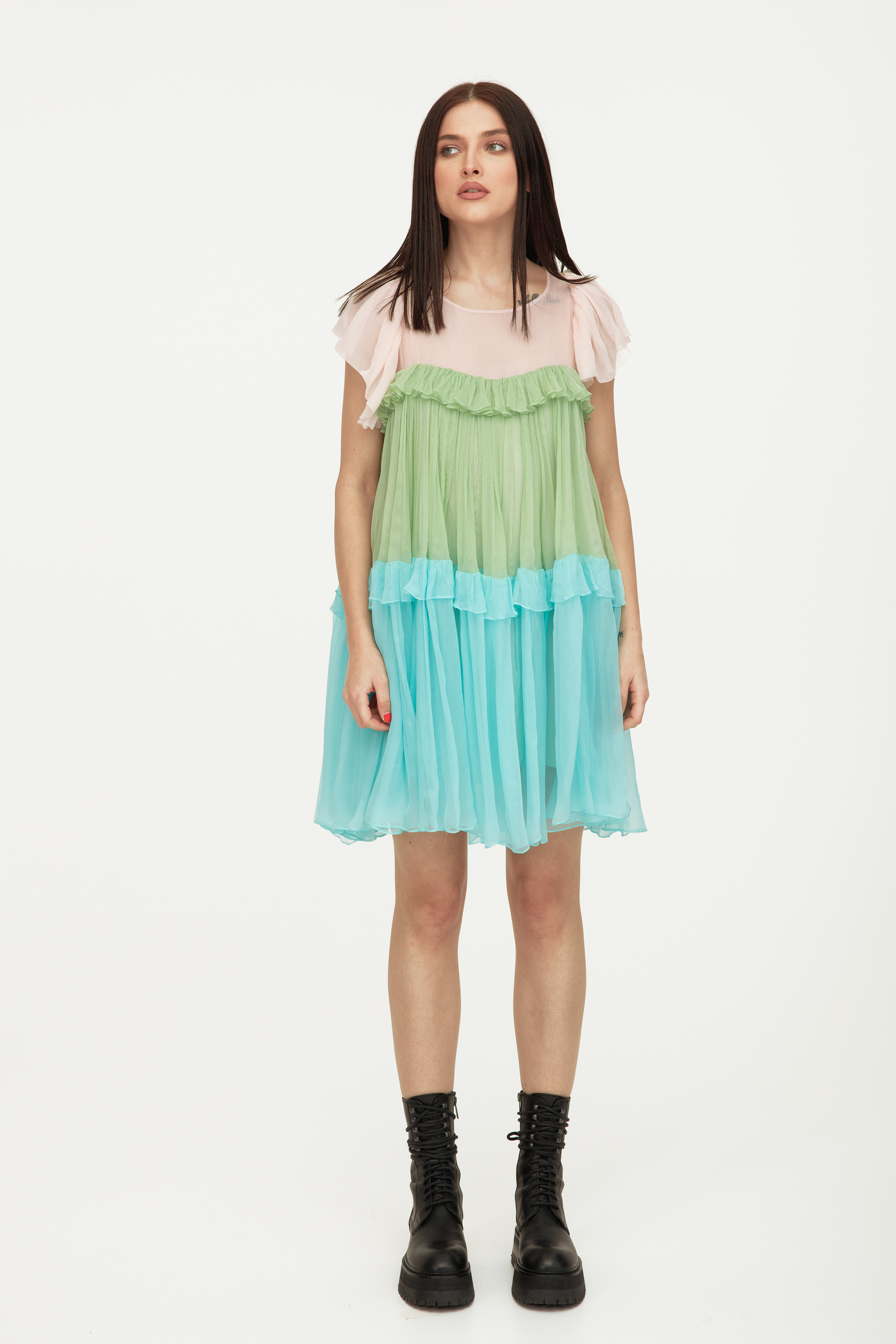 iparlor_st1_21-543-1.jpg HOPE DRESS GREEN - Image 1